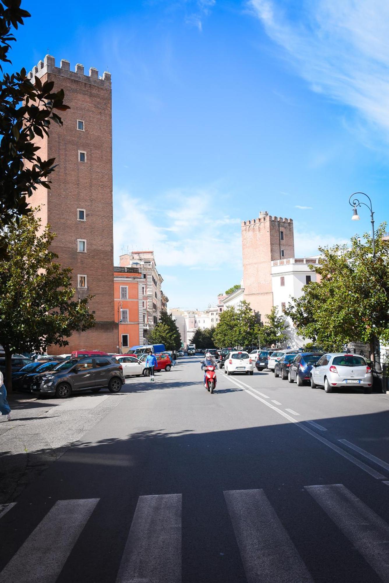 Bq House Colosseum Luxury