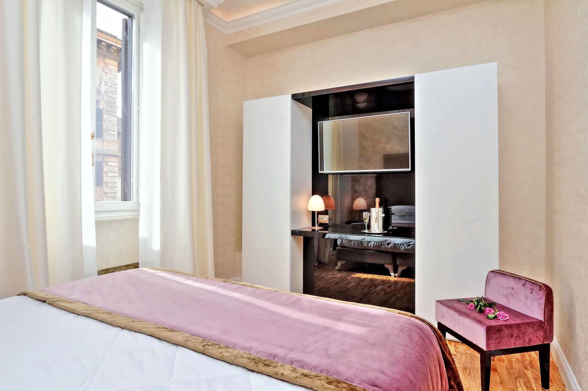 Bq House Colosseum Luxury