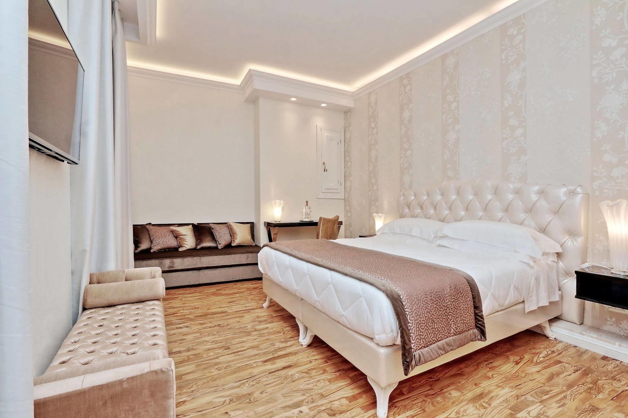 Bq House Colosseum Luxury 3*