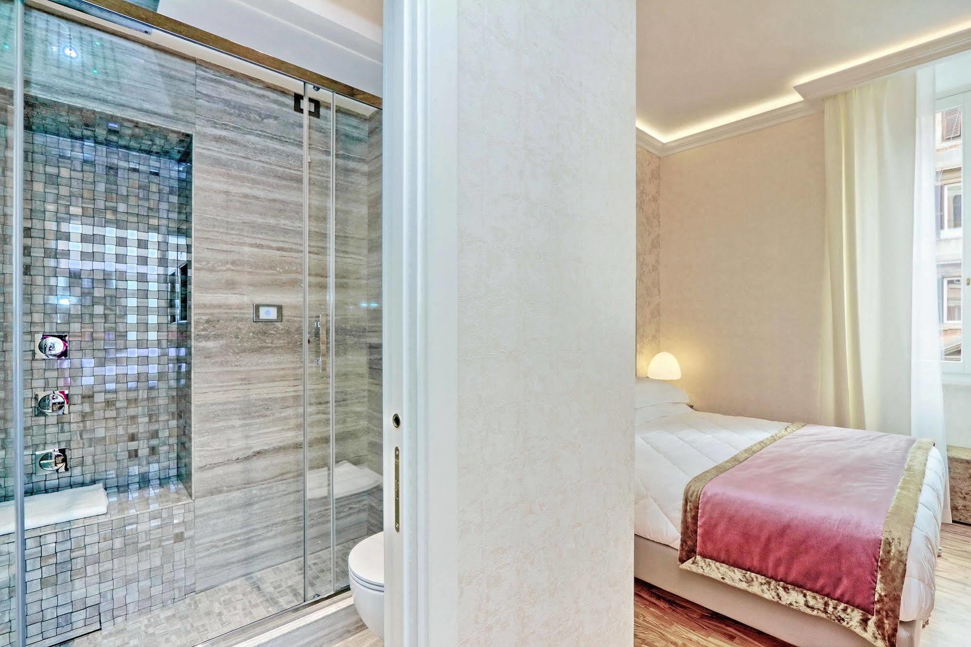 Bq House Colosseum Luxury 3*